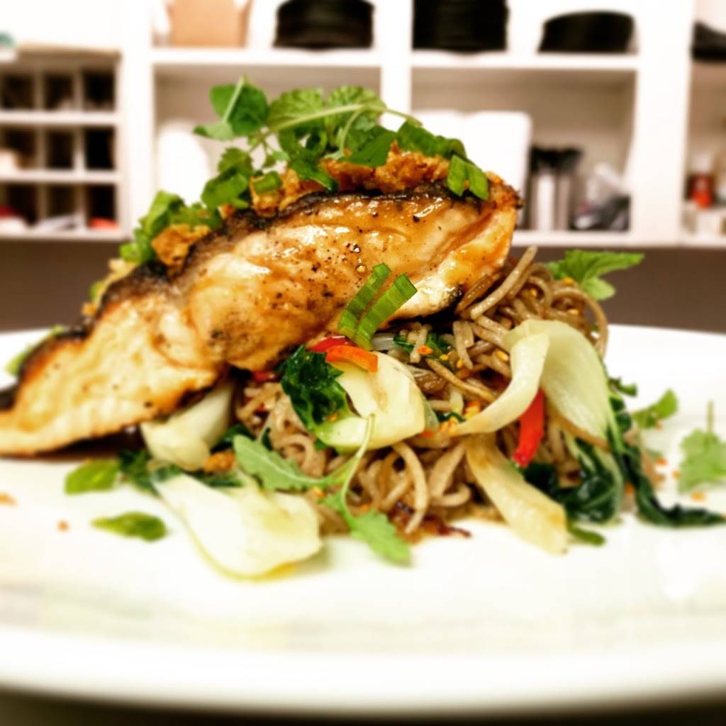 Aniq | restaurant | 403 Roncesvalles Ave, Toronto, ON M6R 2N1, Canada | 4165882930 OR +1 416-588-2930