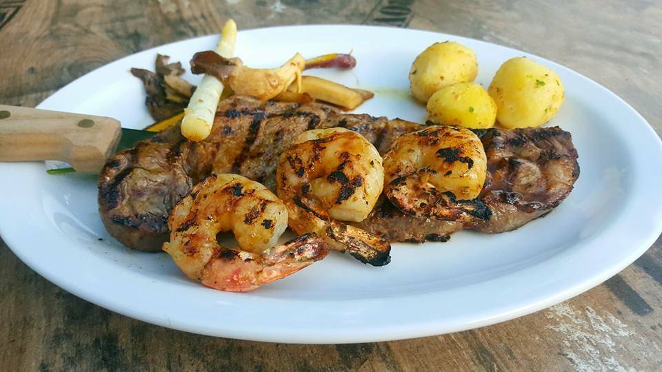 Wundeba Restaurant | restaurant | 4448 Guelph Line, Burlington, ON L7P 0N2, Canada | 9053368881 OR +1 905-336-8881