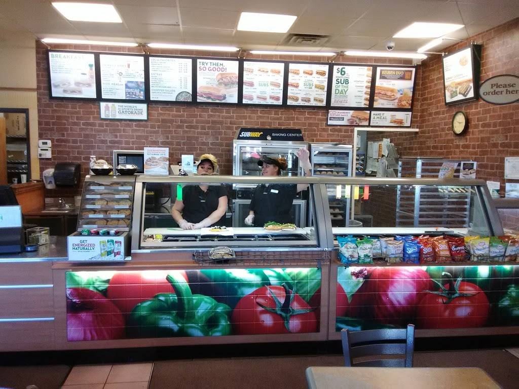 Subway | meal takeaway | 500-B Old, NM-333, Tijeras, NM 87059, USA | 5052861411 OR +1 505-286-1411