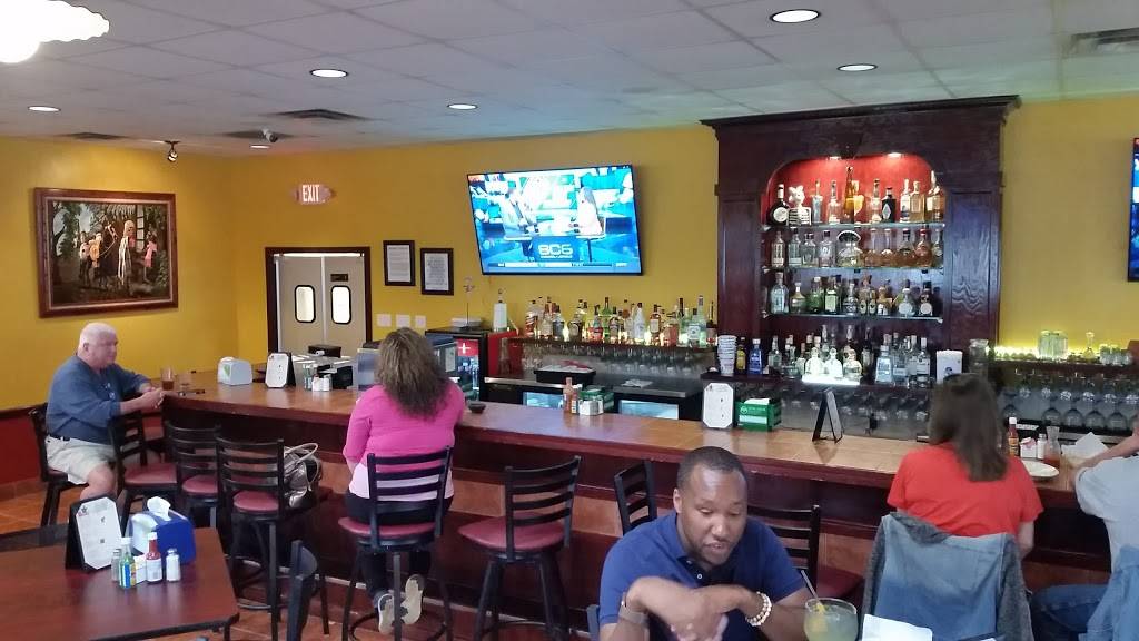 El Nopal | restaurant | 1610 Kentucky Mills Dr, Louisville, KY 40299, USA | 5022618099 OR +1 502-261-8099