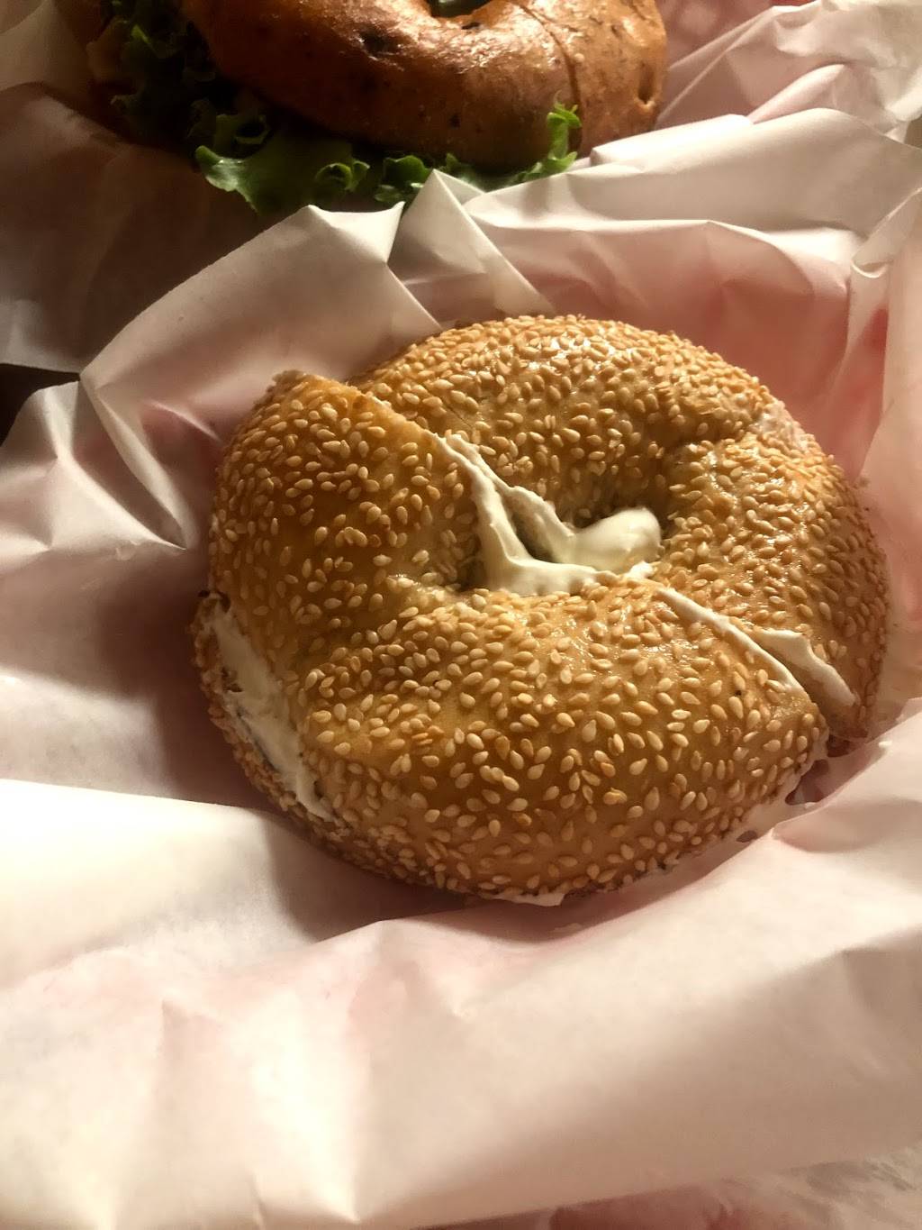 The Bagel Exchange | restaurant | 107 W Center St, Kingsport, TN 37660, USA | 4233985111 OR +1 423-398-5111