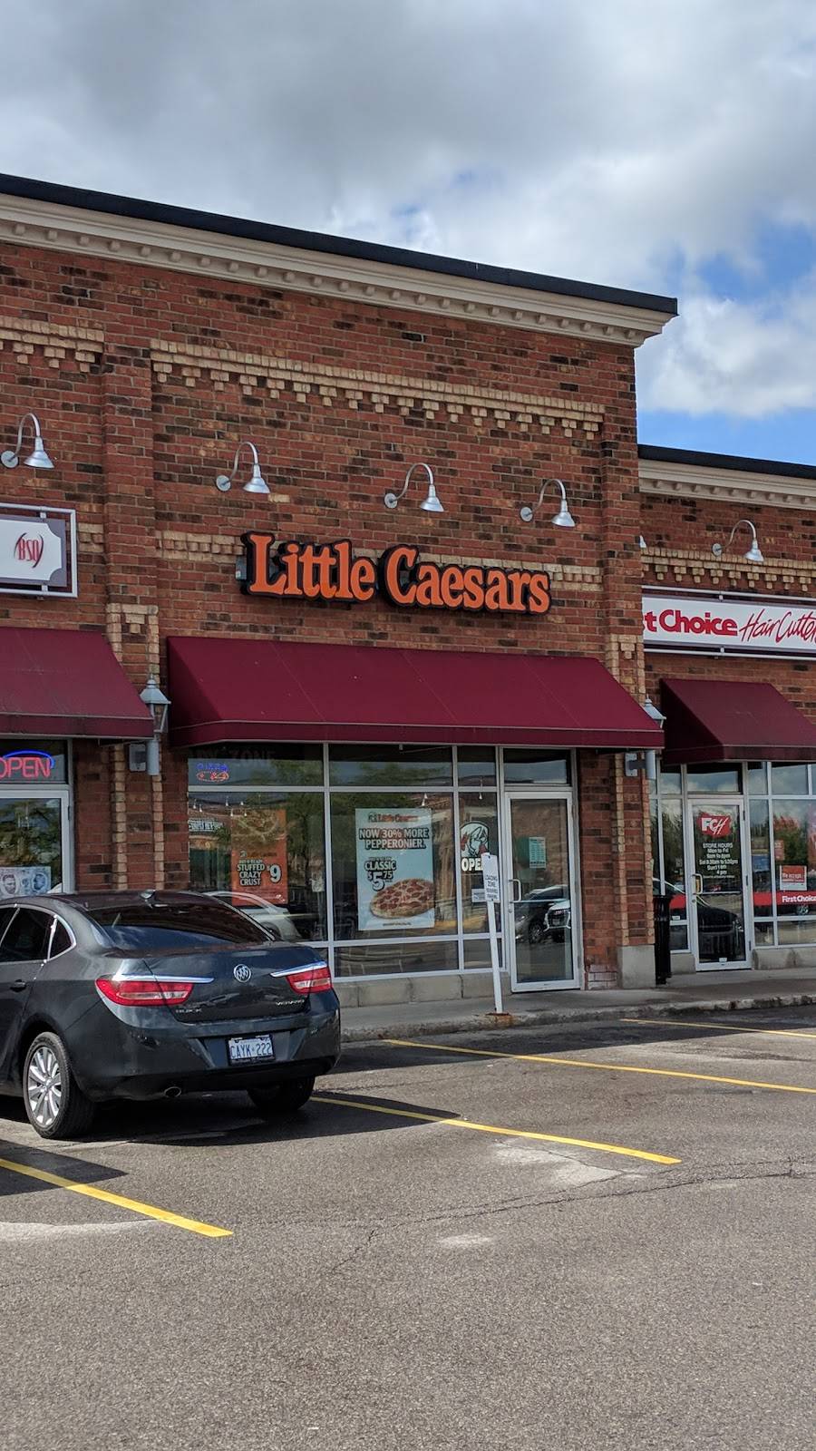 Little Caesars Pizza | meal takeaway | 520 Riddell Rd, Orangeville, ON L9W 5L1, Canada | 5199419777 OR +1 519-941-9777