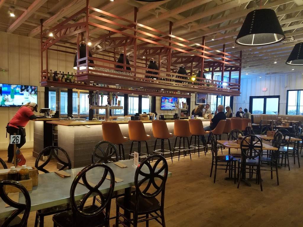 The Switch BBQ | restaurant | 166 Hargraves Dr Suite G-100, Austin, TX 78737, USA | 5122127211 OR +1 512-212-7211