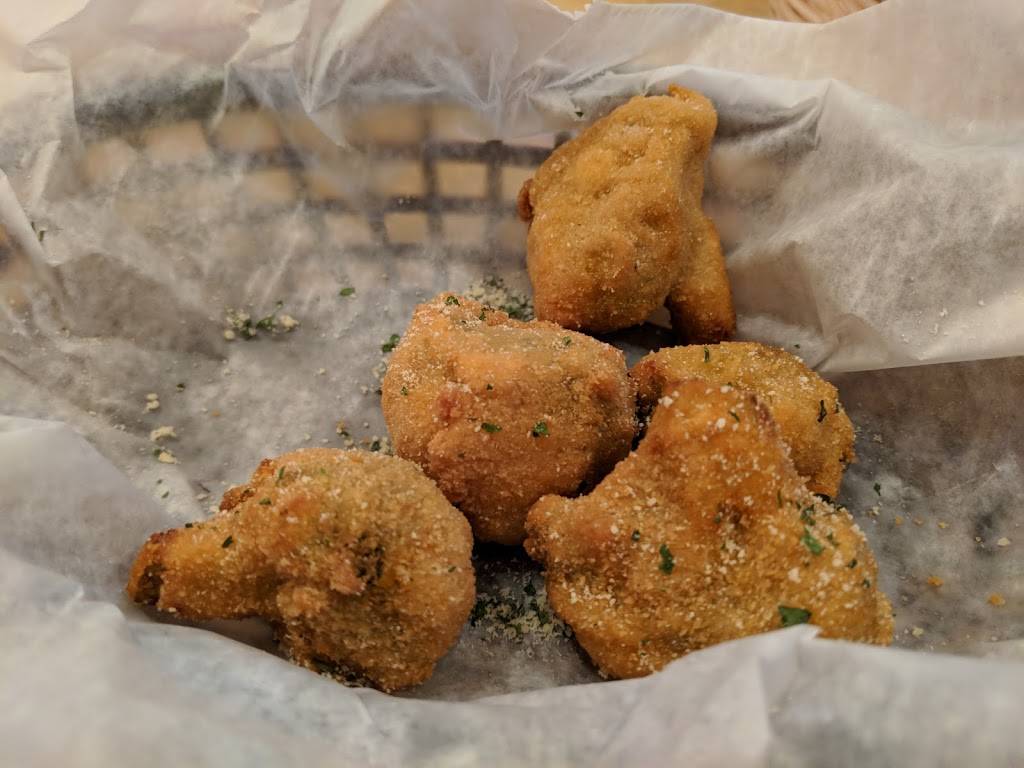 On Tap Stow | restaurant | 4396 Kent Rd, Stow, OH 44224, USA | 3306865359 OR +1 330-686-5359