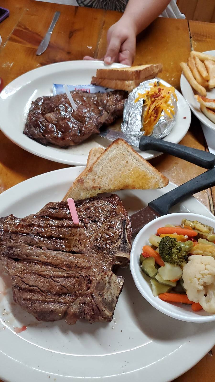 Backroads Steak & Seafood | restaurant | 3408 LA-67, Slaughter, LA 70777, USA | 2256835001 OR +1 225-683-5001