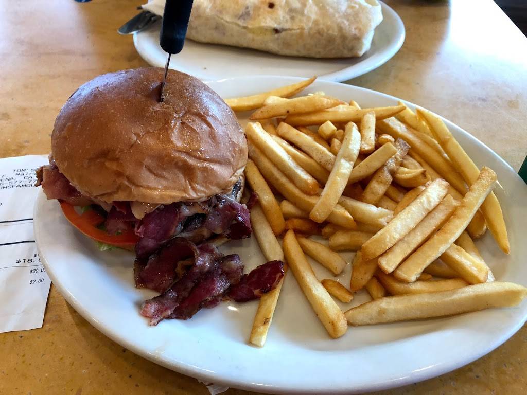 Toms Burgers 31 | restaurant | 1130 E Walnut St, Pasadena, CA 91106, USA | 6265777717 OR +1 626-577-7717