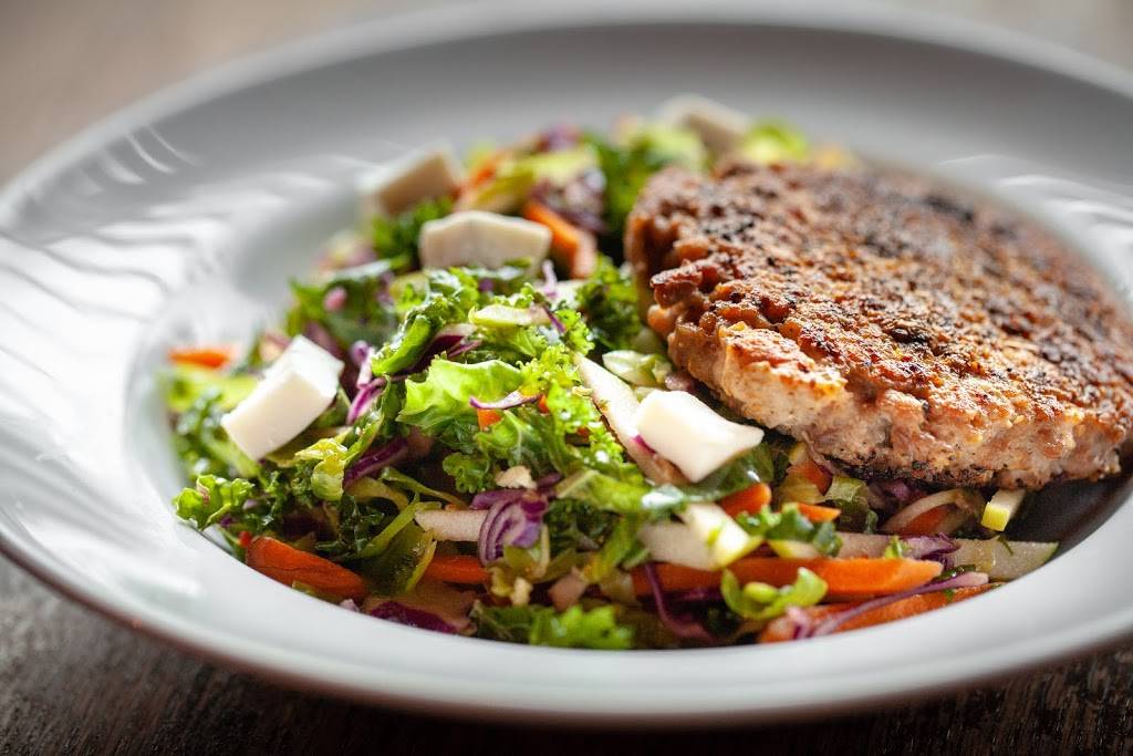 b One Loudoun | restaurant | 20416 Exchange St, Ashburn, VA 20147, USA | 7037232900 OR +1 703-723-2900