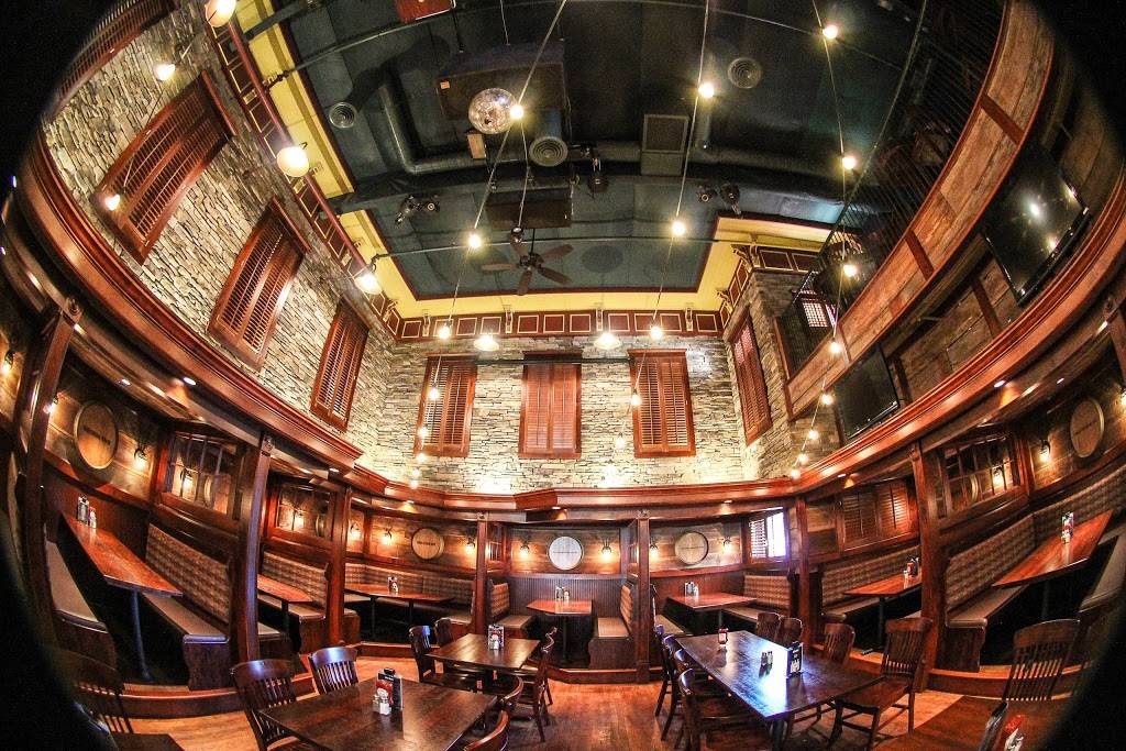 Put-in-Bay Brewery and Distillery | restaurant | 441 Catawba Ave, Put-In-Bay, OH 43456, USA | 4192854677 OR +1 419-285-4677