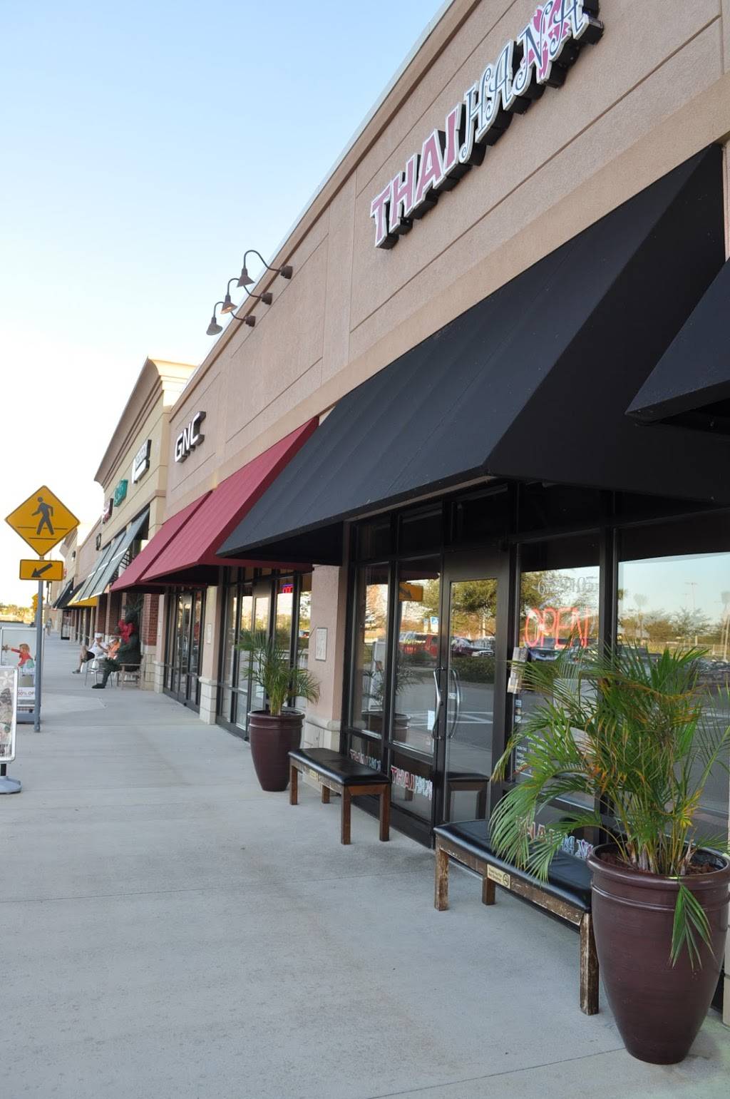 Thai Hana Restaurant & Sushi Bar | restaurant | 6729 Colonnade Ave # 105, Melbourne, FL 32940, USA | 3216363363 OR +1 321-636-3363