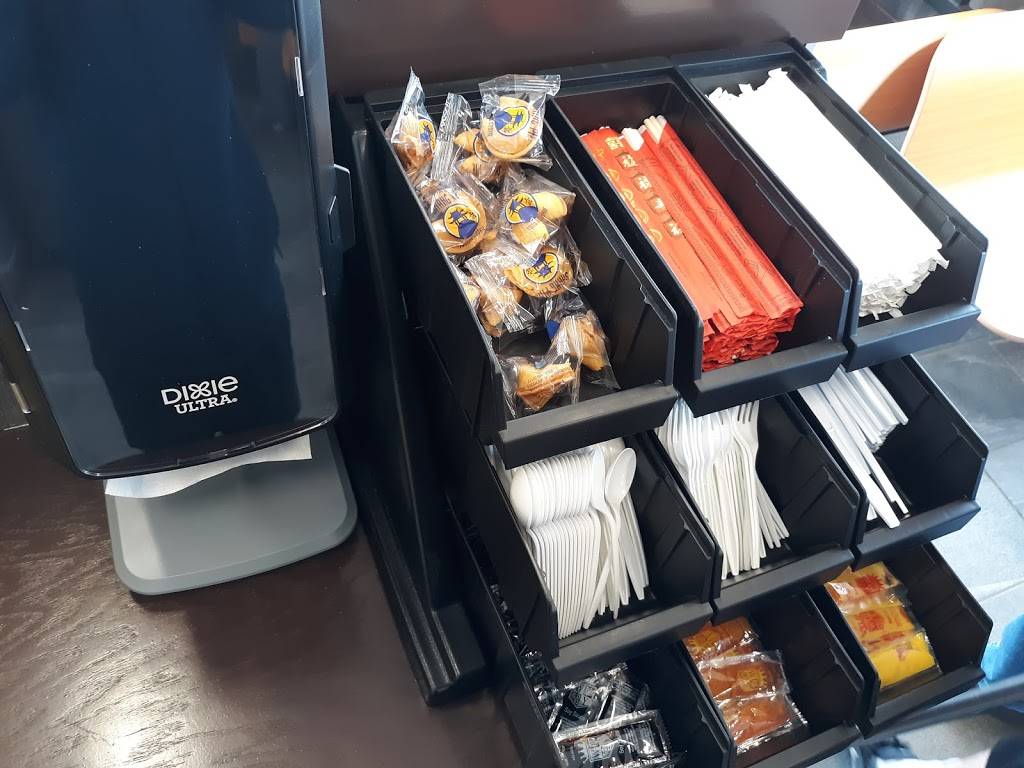 Golden Wok | restaurant | 1217 Marion Rd SE Suite 100, Rochester, MN 55904 | 5073226988 OR +1 507-322-6988