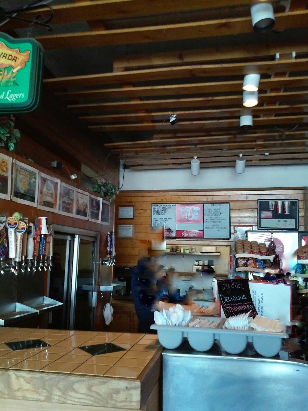 Crystal Creek Sandwich Co | meal takeaway | 1051 S Milton Rd B, Flagstaff, AZ 86001, USA | 9287749373 OR +1 928-774-9373