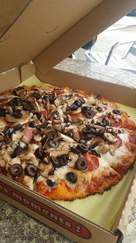 Firehouse Pizzeria | restaurant | 6001 California St, San Francisco, CA 94121, USA | 4152217603 OR +1 415-221-7603