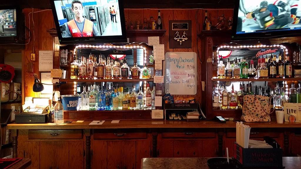 W.R. Brews | restaurant | 3801 Williamson Rd, Roanoke, VA 24012, USA | 5405631084 OR +1 540-563-1084