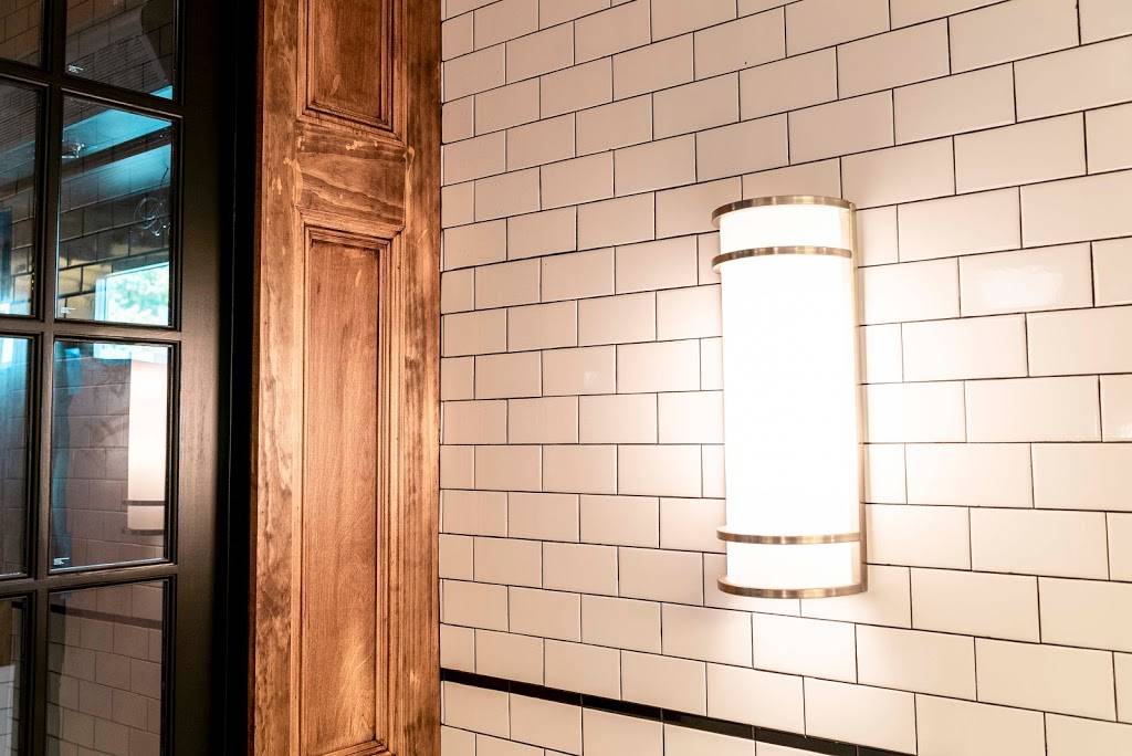 Waterzooi Brasserie & Oyster Bar | restaurant | 1029 Port Washington Blvd, Port Washington, NY 11050, USA | 5164727484 OR +1 516-472-7484