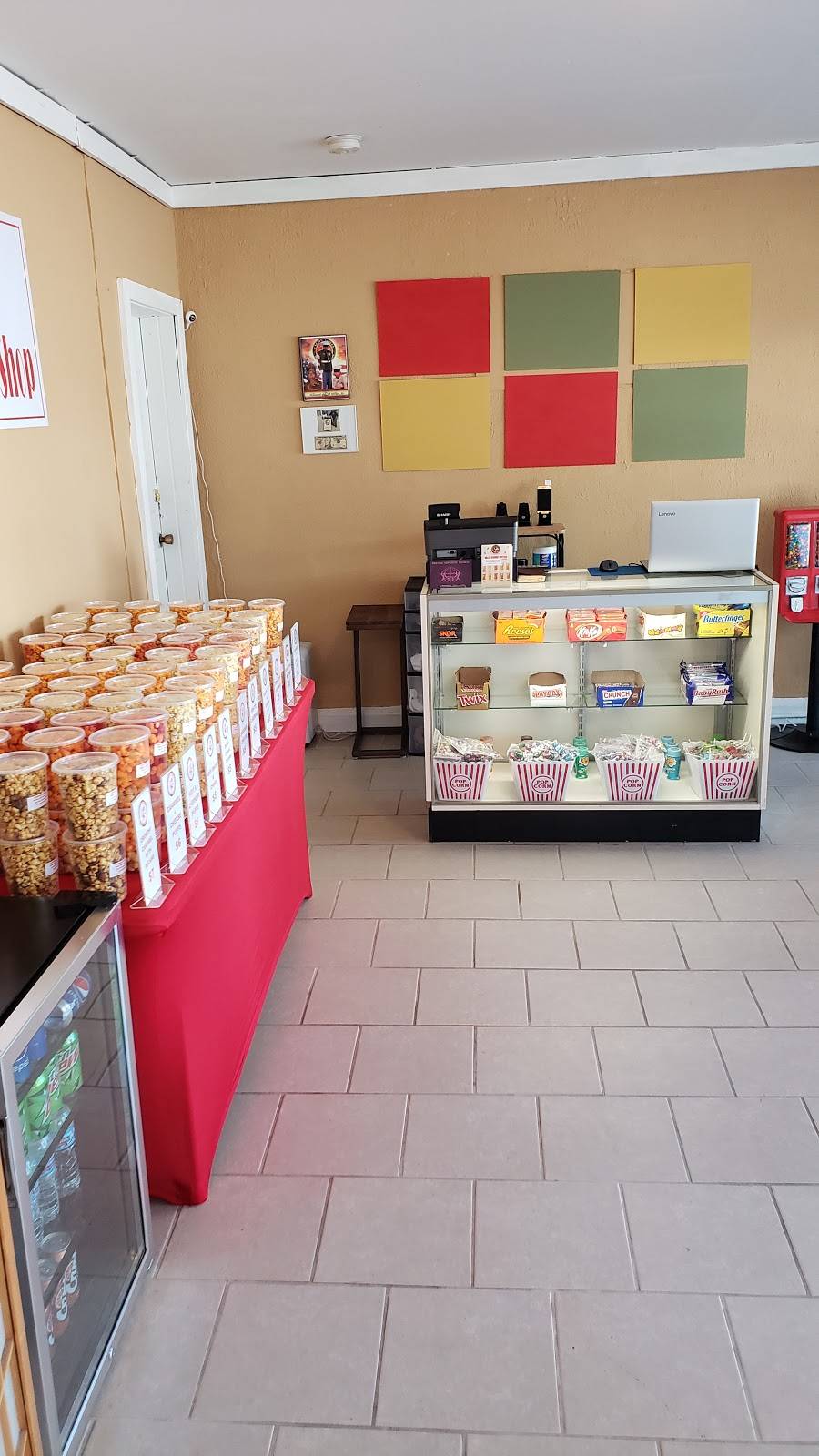 Miller Gourmet Popcorn Shop | meal takeaway | 321 W National Ave, Milwaukee, WI 53204, USA | 4143051081 OR +1 414-305-1081
