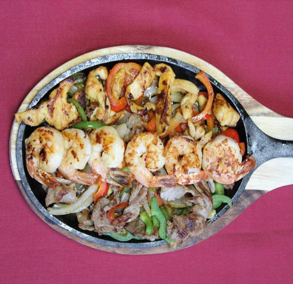 Mayas Authentic Mexican Food | restaurant | 716 Freeman Ln suite f, Grass Valley, CA 95949, USA | 5304777289 OR +1 530-477-7289