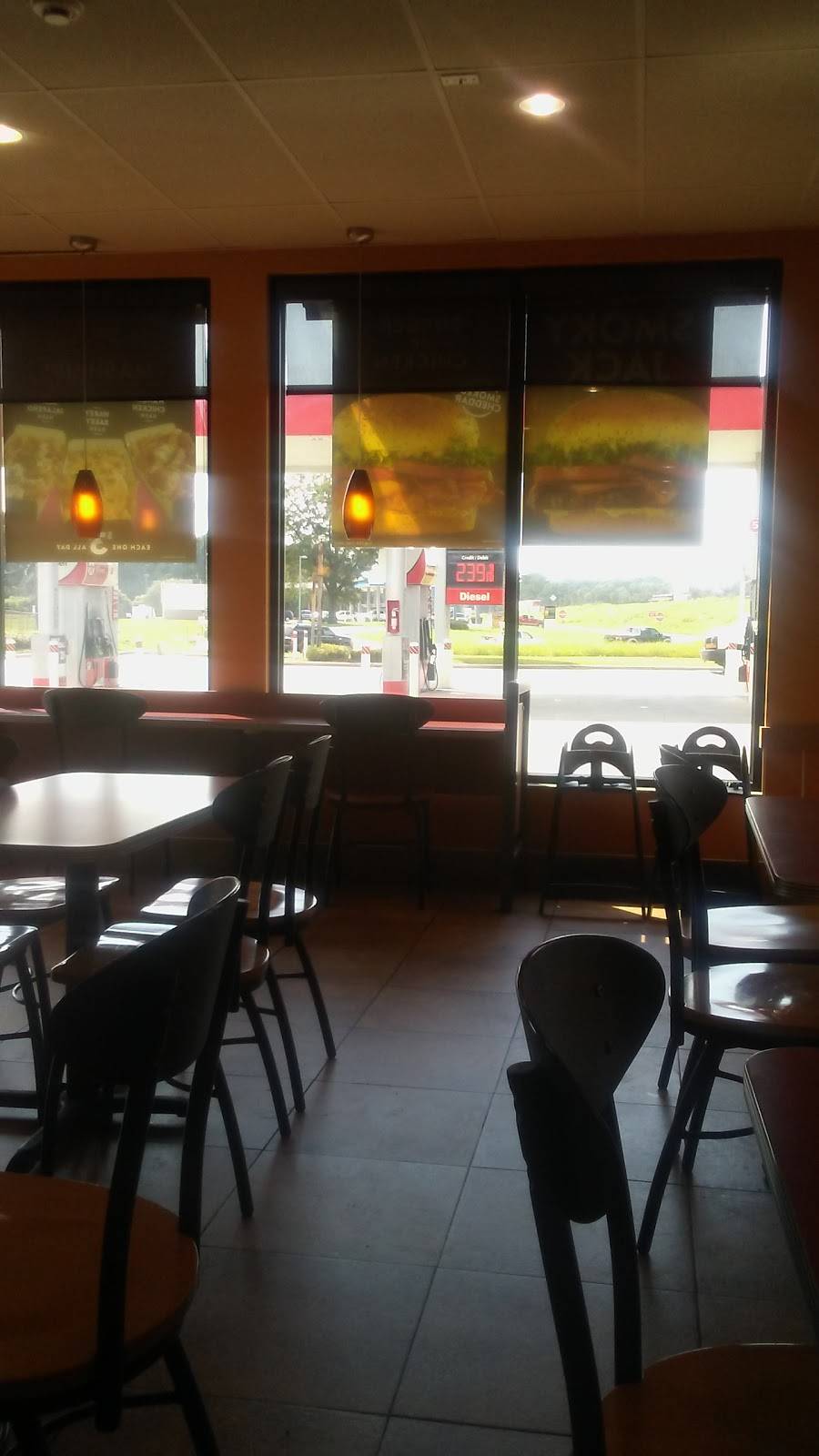 Jack in the Box | restaurant | 22902 I-10, Wallisville, TX 77597, USA | 4093892451 OR +1 409-389-2451