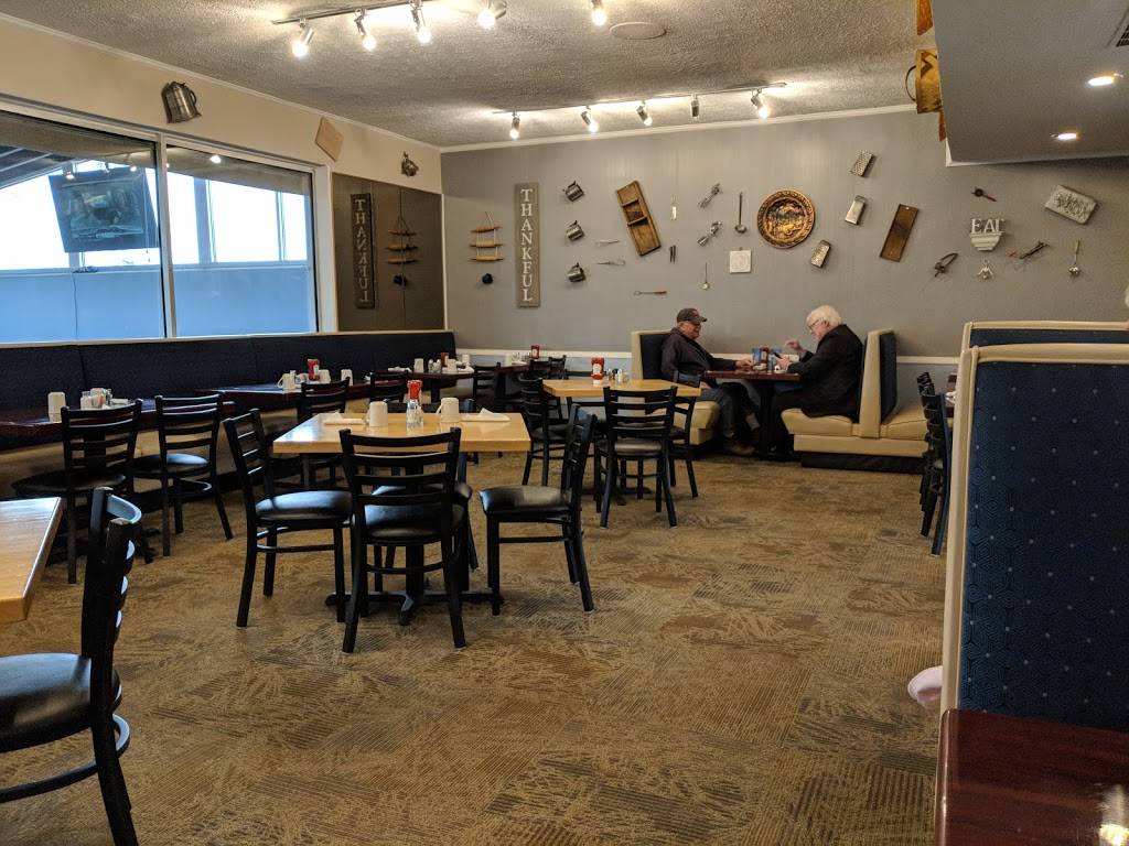 By Hand and Fork | restaurant | 1617 N, Wheeling Ave, Muncie, IN 47303, USA | 7658968717 OR +1 765-896-8717