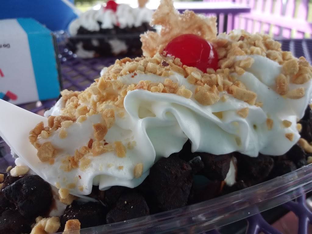 Toppers Creamery Lake Wales | restaurant | 5113, 2019 FL-60, Lake Wales, FL 33898, USA | 8639496001 OR +1 863-949-6001