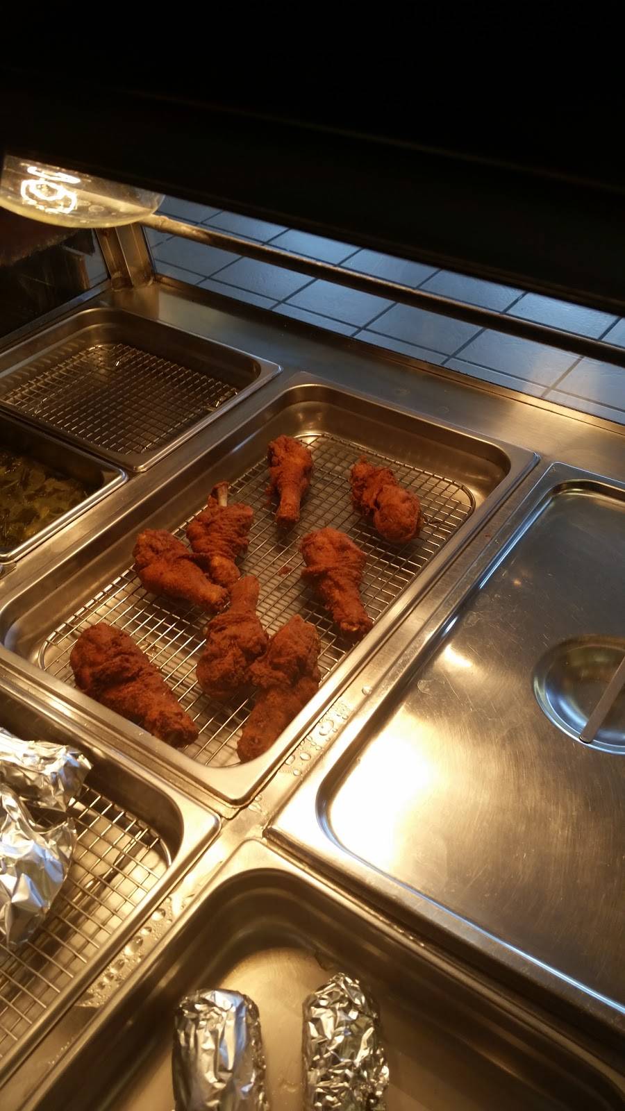 Soul Food On the Go Restaurant | restaurant | 545 E Chapel St, St Pauls, NC 28384, USA | 9108652003 OR +1 910-865-2003