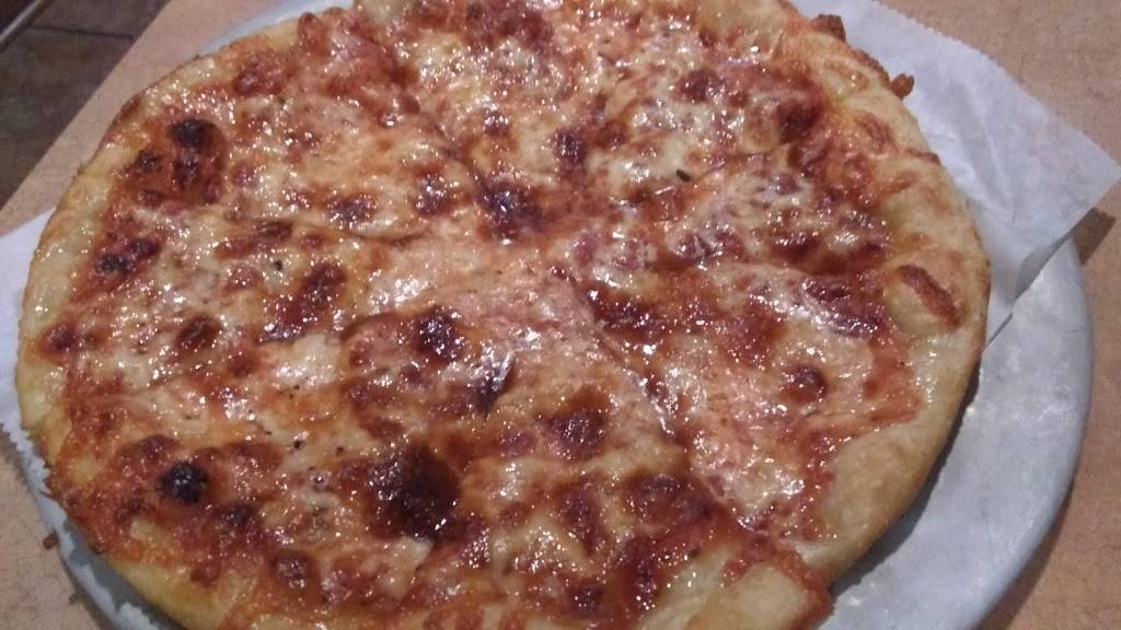Captains Pizza Shelton | restaurant | 515 Bridgeport Ave, Shelton, CT 06484, USA | 2039296377 OR +1 203-929-6377