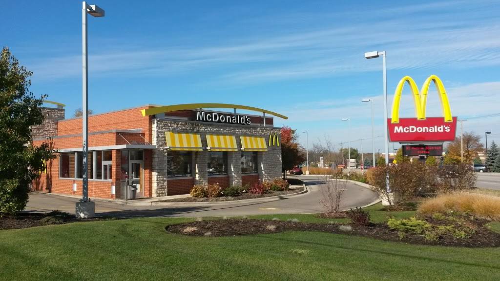 McDonalds | cafe | 250 S Eastwood Dr, Woodstock, IL 60098, USA | 8153383025 OR +1 815-338-3025
