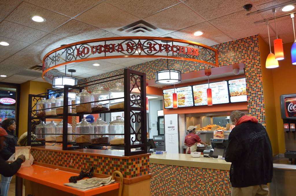 Popeyes Louisiana Kitchen | restaurant | 601 W 172nd St, New York, NY 10032, USA | 2127811570 OR +1 212-781-1570