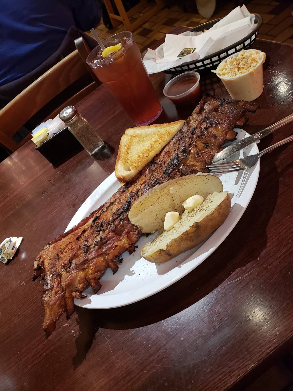 The Pit Rib House | meal takeaway | 9430 S Roberts Rd, Hickory Hills, IL 60457, USA | 7085997576 OR +1 708-599-7576