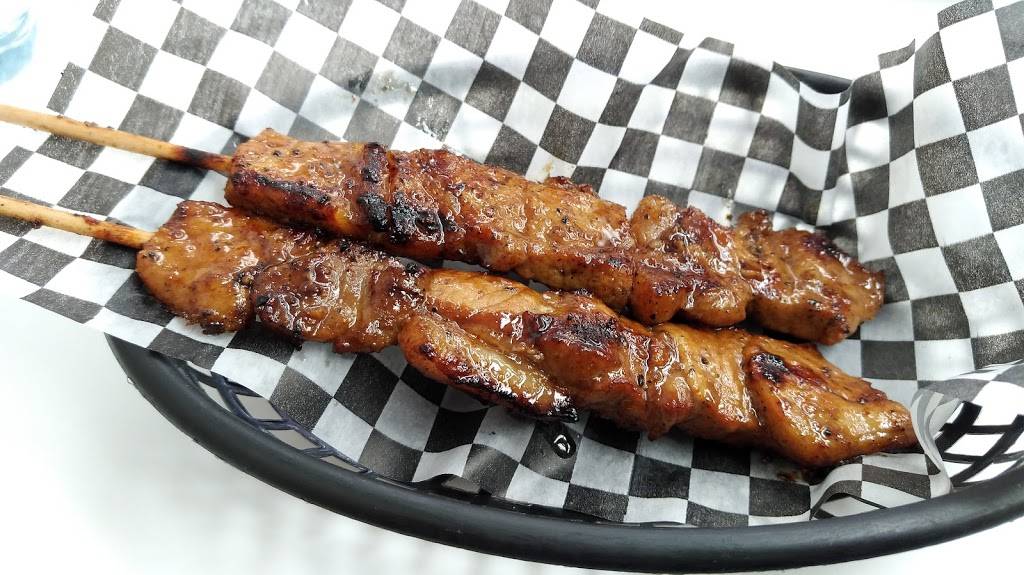 Lolas Kusina | restaurant | 96 Rexdale Blvd #4, Etobicoke, ON M9W 1N7, Canada | 4167924742 OR +1 416-792-4742