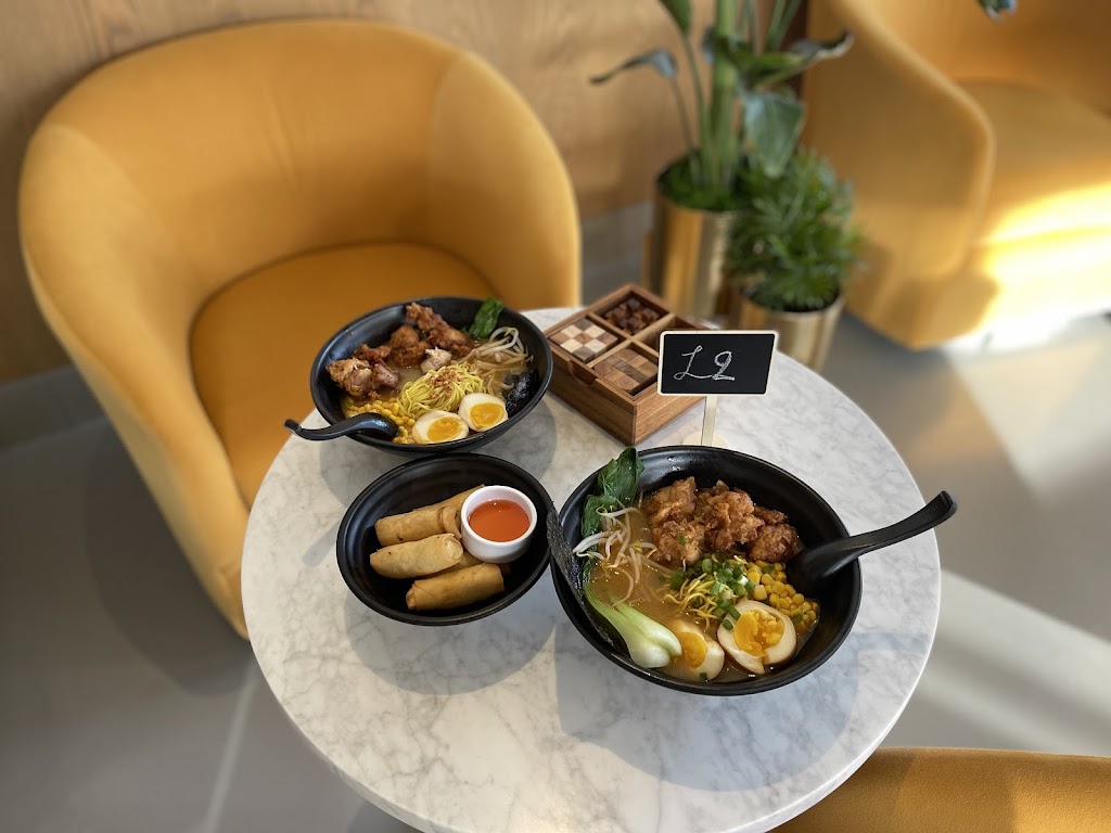 Asian Noodle Bowl | restaurant | 1 Stephen King Dr, Augusta, ME 04330, USA | 2076221111 OR +1 207-622-1111