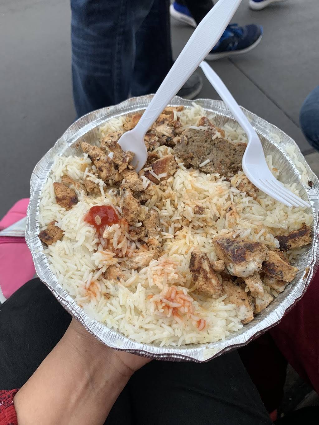 Gyro Pit | restaurant | 8200 Vineland Ave #275, Bay Lake, FL 32821, USA | 4072422259 OR +1 407-242-2259