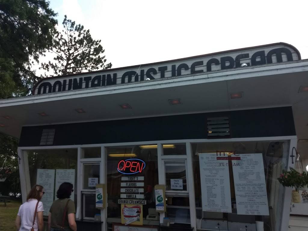 Mountain Mist Custard | restaurant | 260 Lake Flower Ave, Saranac Lake, NY 12983, USA | 6038487629 OR +1 603-848-7629