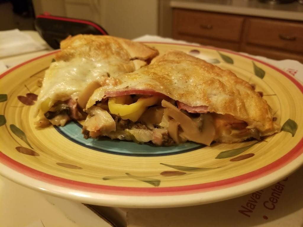 Kraus Pizza | restaurant | 5006 Tuscarawas St W, Canton, OH 44708, USA | 3304781515 OR +1 330-478-1515