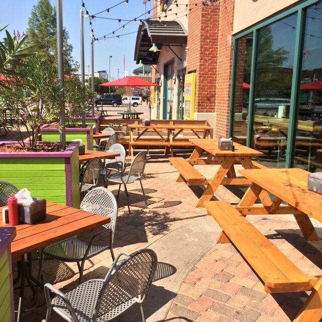 Fuzzys Taco Shop | restaurant | 208 Johnny Bench Dr suite c, Oklahoma City, OK 73104, USA | 4056023899 OR +1 405-602-3899