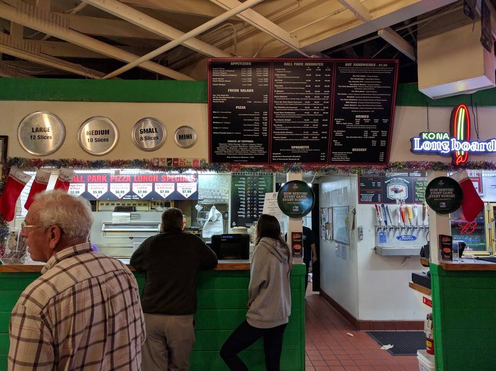Ball Park Pizza | restaurant | 31654 Rancho Viejo Rd, San Juan Capistrano, CA 92675, USA | 9494936852 OR +1 949-493-6852