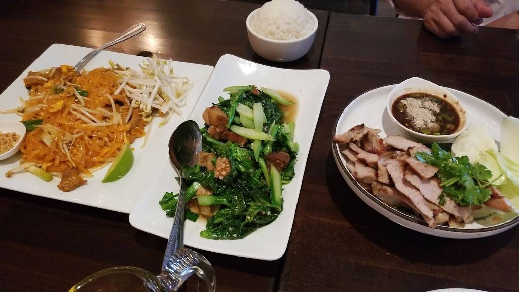 Weera Thai Restaurant - Sahara | restaurant | 3839 W Sahara Ave ste 7-9, Las Vegas, NV 89102, USA | 7028738749 OR +1 702-873-8749