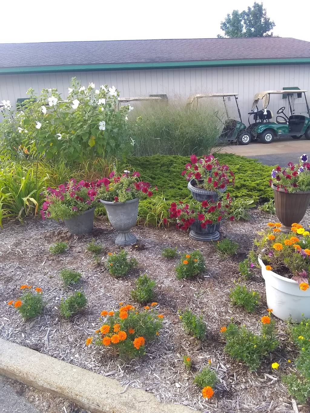 Mt. Pleasant Country Club | restaurant | 3686 E River Rd, Mt Pleasant, MI 48858, USA | 9897721591 OR +1 989-772-1591