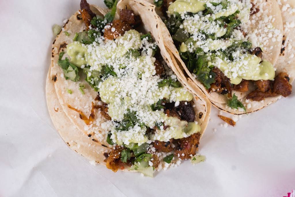 El Taco Loco | restaurant | 1120 S Carrollton Ave, New Orleans, LA 70118, USA | 5043723224 OR +1 504-372-3224