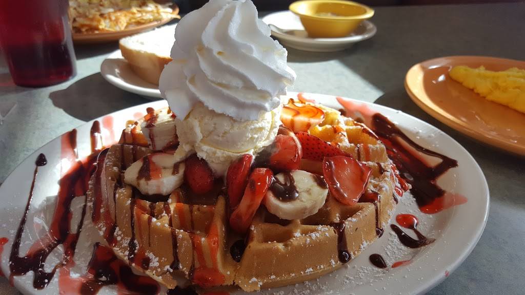 Big Boy Restaurant | restaurant | 22100 West Rd, Woodhaven, MI 48183, USA | 7343629911 OR +1 734-362-9911