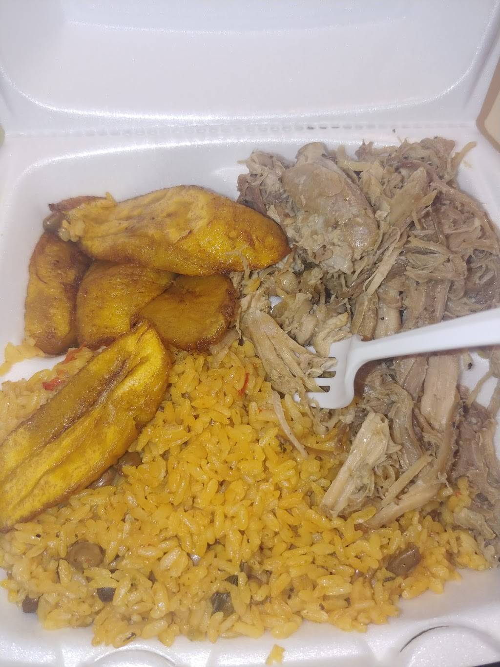 Carmens Kitchen | restaurant | 1644 W 4th St, Wilmington, DE 19805, USA | 3026551211 OR +1 302-655-1211