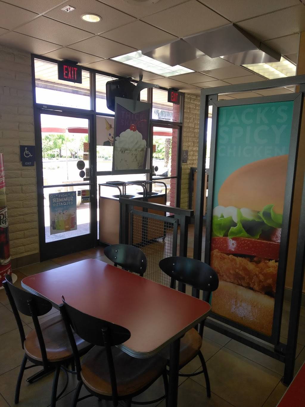 Jack in the Box | restaurant | 1860 W Southern Ave, Mesa, AZ 85202, USA | 4809649548 OR +1 480-964-9548