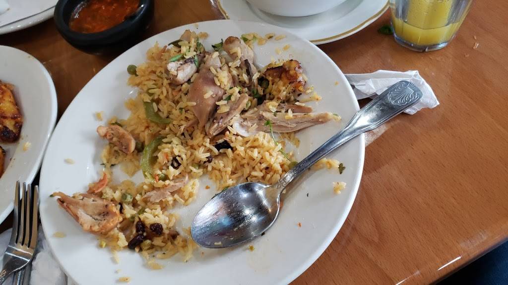 La Hueca | restaurant | 9321 37th Ave, Jackson Heights, NY 11372, USA | 7186852212 OR +1 718-685-2212