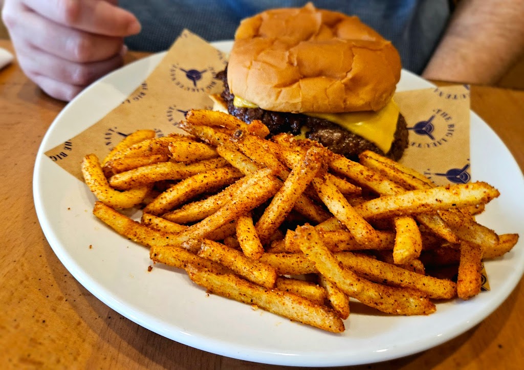 The Big Lieutenant | restaurant | 600 SW 41st St #8, Bentonville, AR 72712, USA | 4793324318 OR +1 479-332-4318