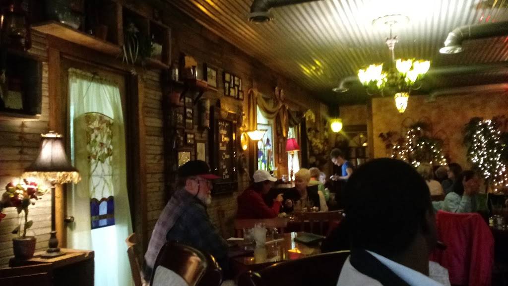 Garden Gate Tea Room | restaurant | 839 Niedringhaus Ave, Granite City, IL 62040, USA | 6184520539 OR +1 618-452-0539