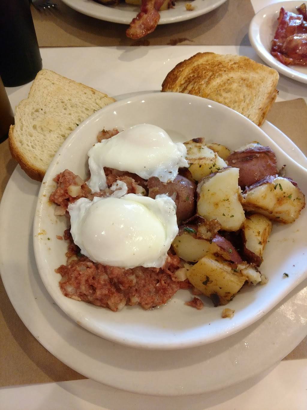 Murphs Place | restaurant | 58 Broadway, Norwood, MA 02062, USA | 7812550993 OR +1 781-255-0993