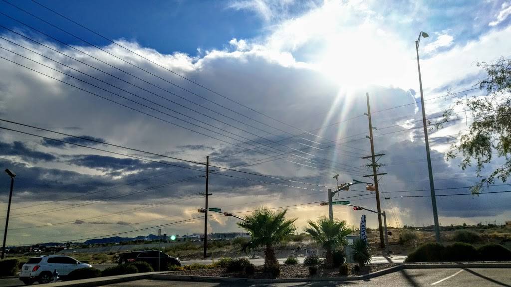 Churchs Chicken | restaurant | 1350 N Zaragoza Rd, El Paso, TX 79936, USA | 9158567870 OR +1 915-856-7870