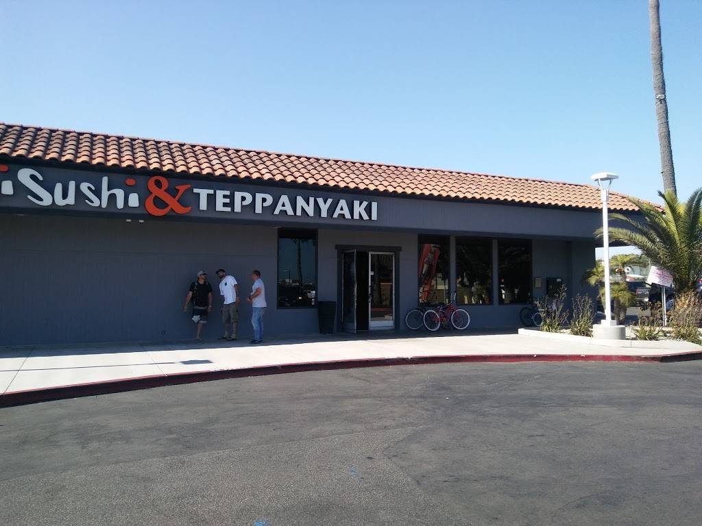 Tsunami Sushi | restaurant | 17236 Pacific Coast Hwy, Huntington Beach, CA 92649, USA | 5625925806 OR +1 562-592-5806