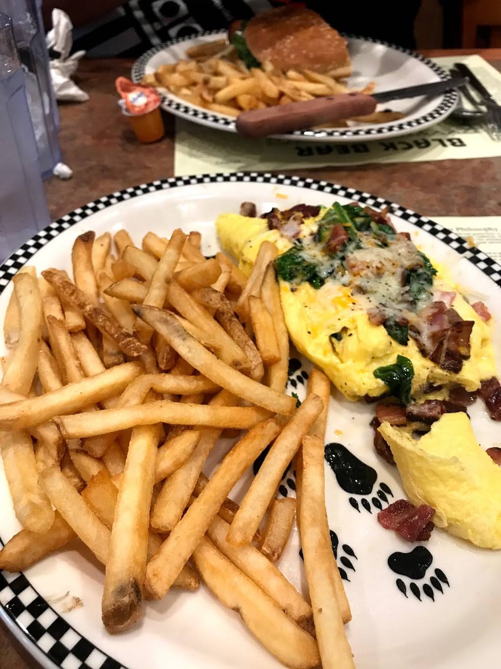 Black Bear Diner | restaurant | 1025 Fletcher Pkwy, El Cajon, CA 92020, USA | 6194442327 OR +1 619-444-2327