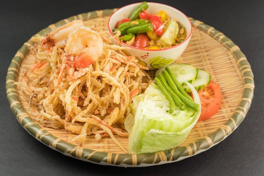 Jatujak Thai Cuisine | meal takeaway | 5651 Steeles Ave East. Unit #7 & 8, Toronto, ON M1V 5P6, Canada | 4162939939 OR +1 416-293-9939