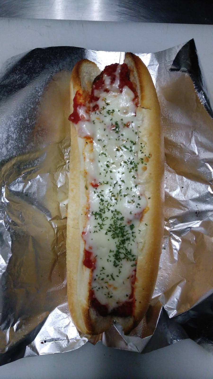 Lake Worth Pizza | restaurant | 516 S Dixie Hwy #4, Lake Worth, FL 33460, USA | 5615860588 OR +1 561-586-0588